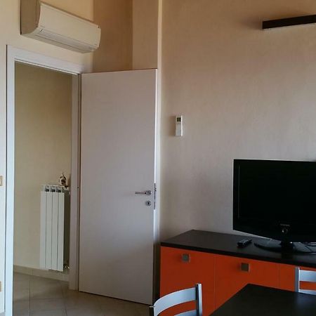 Les Bijoux Apartments Pietra Ligure Bagian luar foto